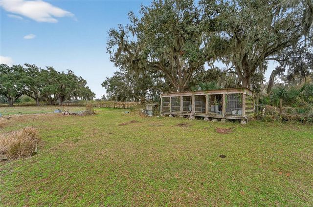 HORSESHOE HILLS PLACE, Plant City, FL 33566