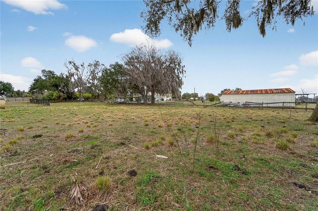 HORSESHOE HILLS PLACE, Plant City, FL 33566