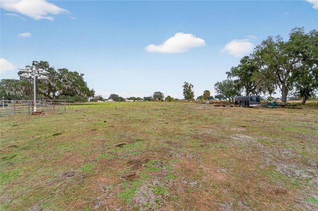 HORSESHOE HILLS PLACE, Plant City, FL 33566