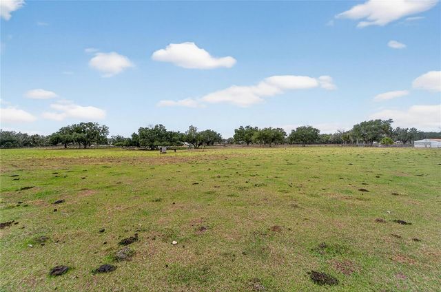 HORSESHOE HILLS PLACE, Plant City, FL 33566