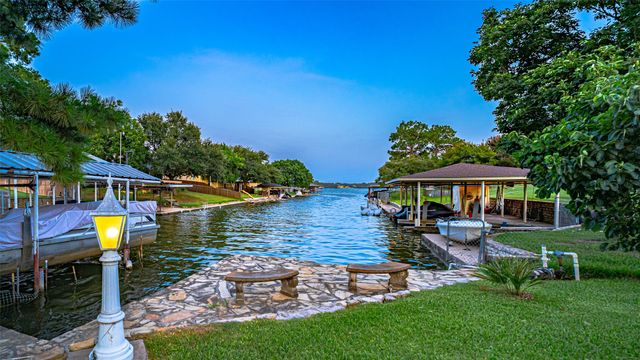 3713 Indian Creek Trail, Granbury, TX 76049