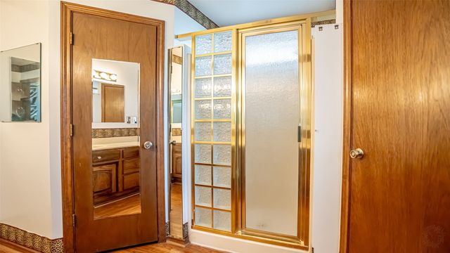 3713 Indian Creek Trail, Granbury, TX 76049