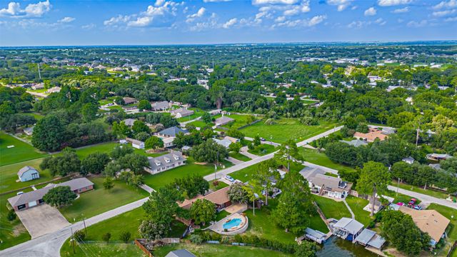 3713 Indian Creek Trail, Granbury, TX 76049