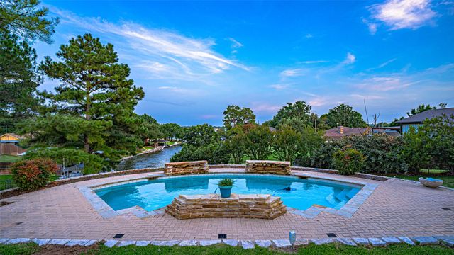 3713 Indian Creek Trail, Granbury, TX 76049