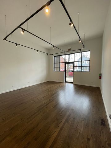 1451 N ASHLAND Avenue S, Chicago, IL 60622