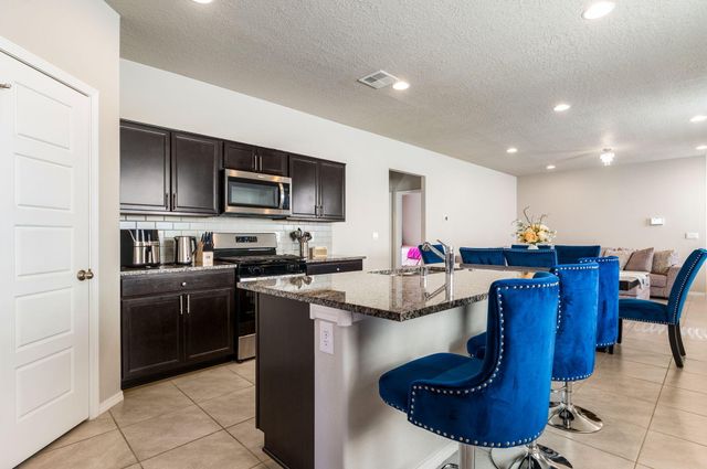 6488 Gannett Drive NE, Rio Rancho, NM 87144