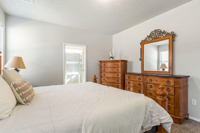 6488 Gannett Drive NE, Rio Rancho, NM 87144