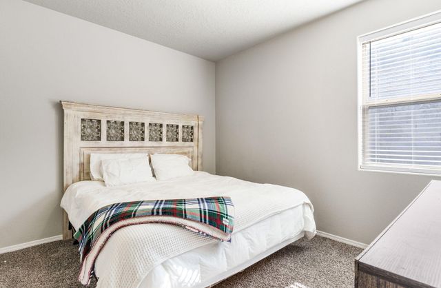 6488 Gannett Drive NE, Rio Rancho, NM 87144