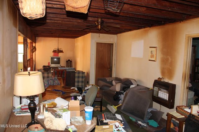 1540 Robert Ford Road, Waterford, MS 38685