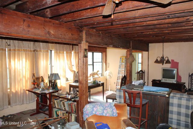 1540 Robert Ford Road, Waterford, MS 38685