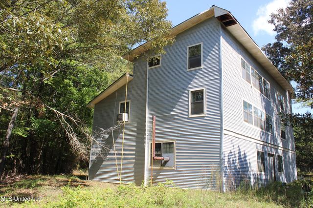 1540 Robert Ford Road, Waterford, MS 38685