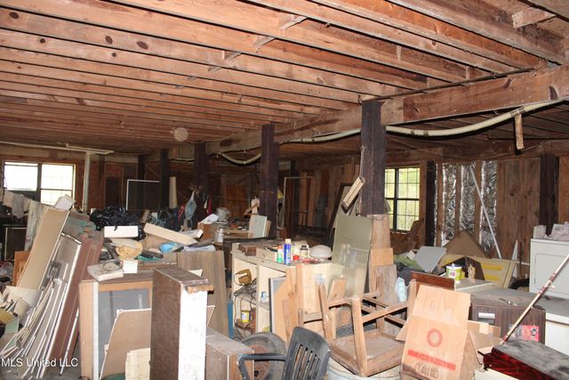 1540 Robert Ford Road, Waterford, MS 38685