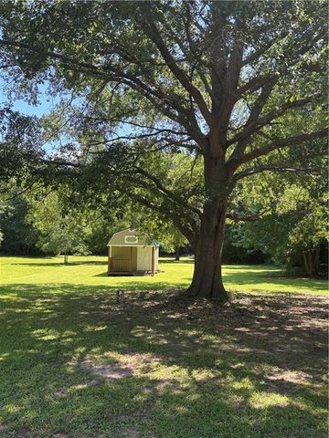 405 Crawfordville Road, Union Point, GA 30669