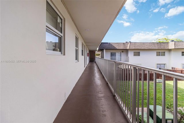 8475 SW 94th St 217E, Miami, FL 33156