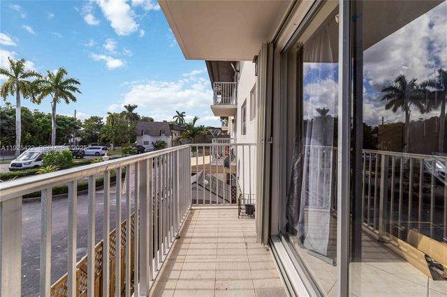 8475 SW 94th St 217E, Miami, FL 33156