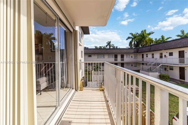 8475 SW 94th St 217E, Miami, FL 33156