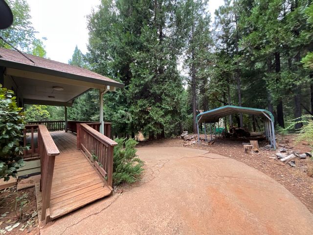 17719 Leal Ln, Brownsville, CA 95919