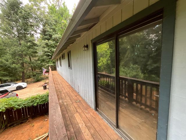 17719 Leal Ln, Brownsville, CA 95919