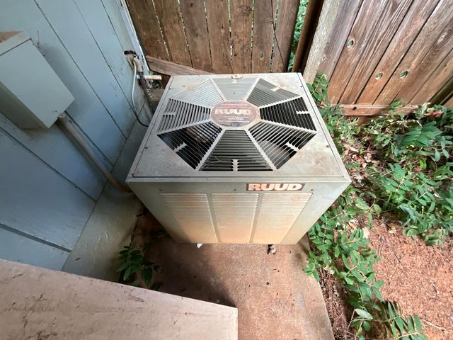 17719 Leal Ln, Brownsville, CA 95919