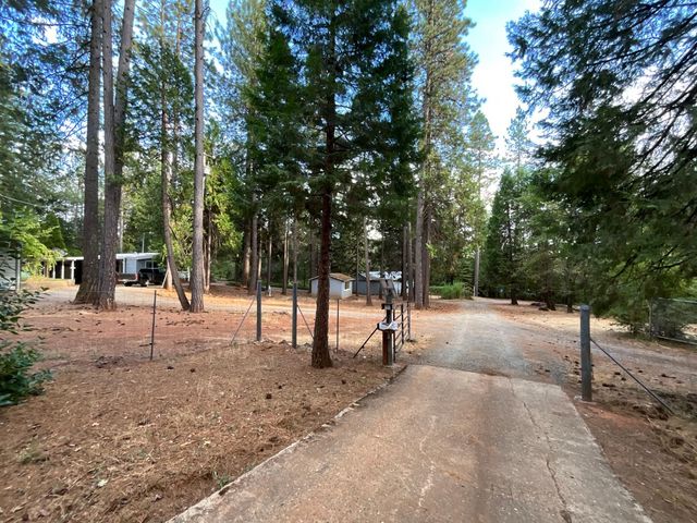 17719 Leal Ln, Brownsville, CA 95919