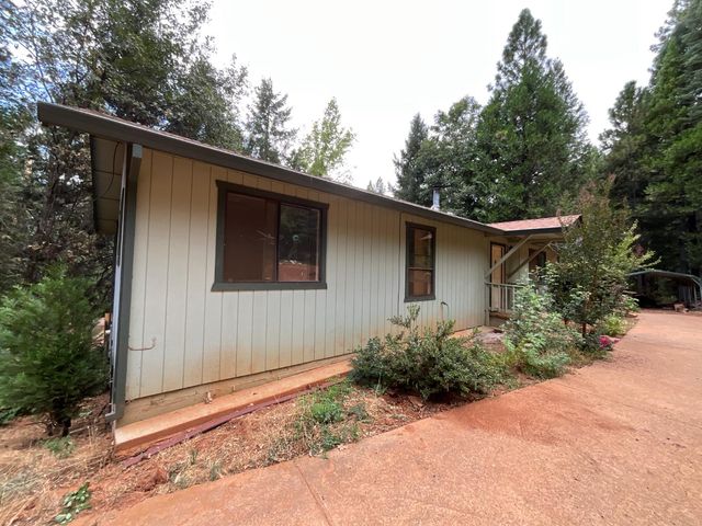 17719 Leal Ln, Brownsville, CA 95919