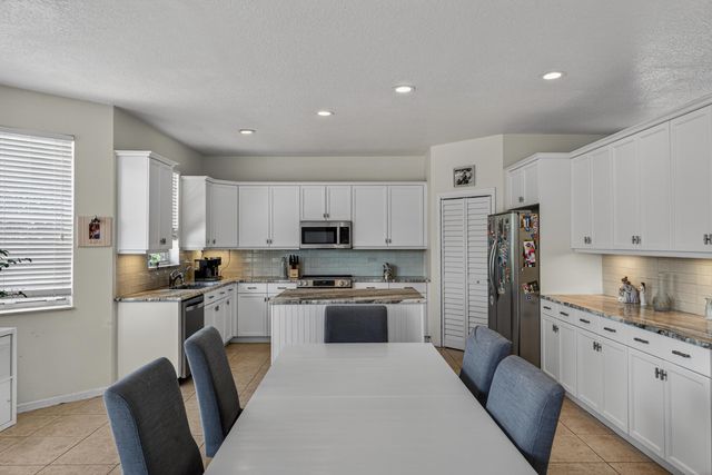 2078 Reston Circle, Royal Palm Beach, FL 33411