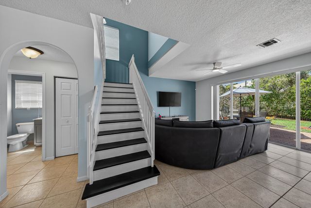 2078 Reston Circle, Royal Palm Beach, FL 33411