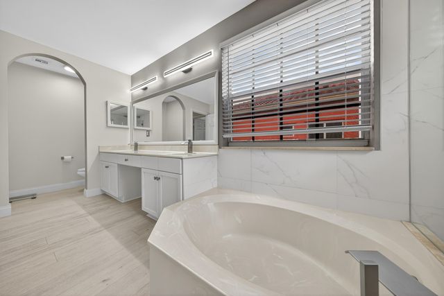 2078 Reston Circle, Royal Palm Beach, FL 33411