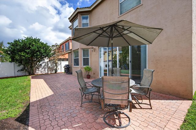 2078 Reston Circle, Royal Palm Beach, FL 33411