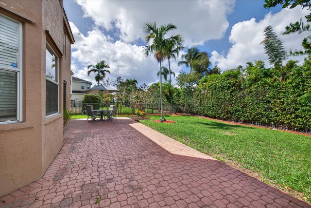 2078 Reston Circle, Royal Palm Beach, FL 33411