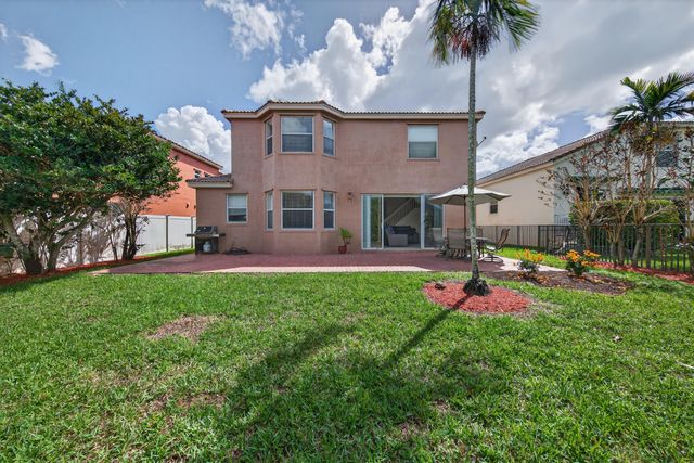 2078 Reston Circle, Royal Palm Beach, FL 33411