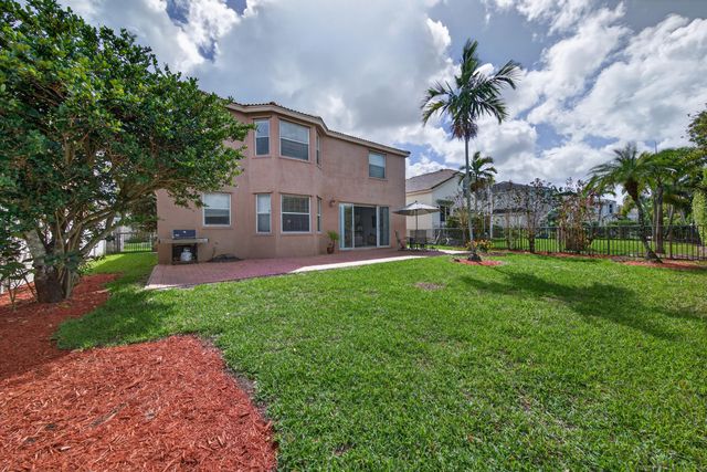 2078 Reston Circle, Royal Palm Beach, FL 33411