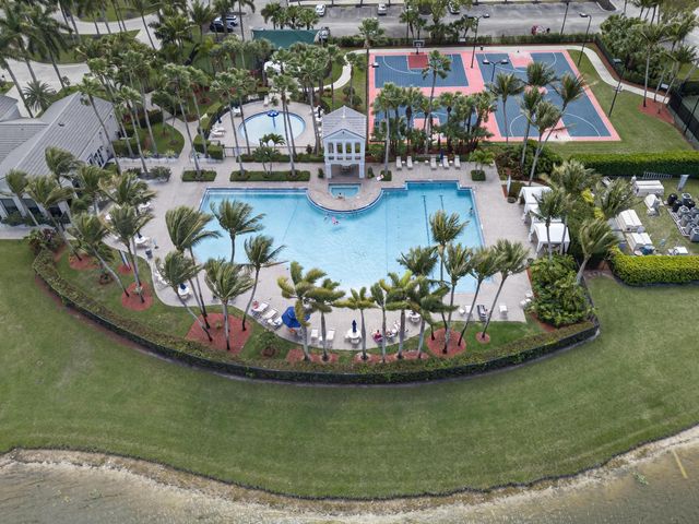 2078 Reston Circle, Royal Palm Beach, FL 33411
