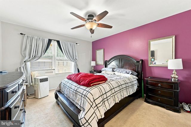 6 SHADOW LN, Bear, DE 19701