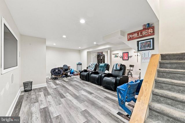 6 SHADOW LN, Bear, DE 19701