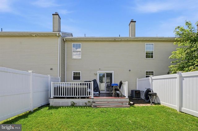6 SHADOW LN, Bear, DE 19701