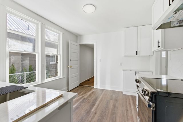 2401 W Dean Ave, Spokane, WA 99201