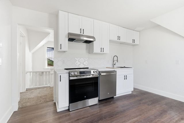 2401 W Dean Ave, Spokane, WA 99201