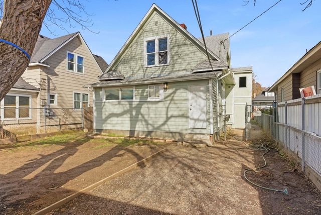 2401 W Dean Ave, Spokane, WA 99201