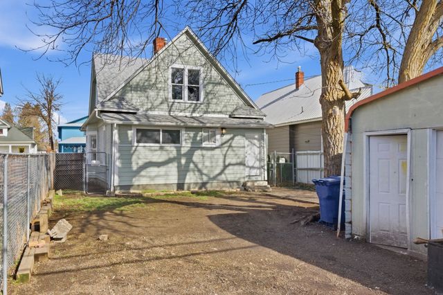 2401 W Dean Ave, Spokane, WA 99201