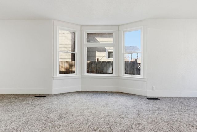 2401 W Dean Ave, Spokane, WA 99201