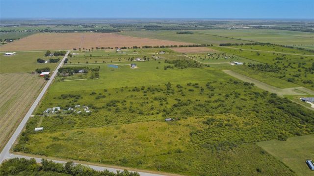 15415 Barak Road, Guy, TX 77444