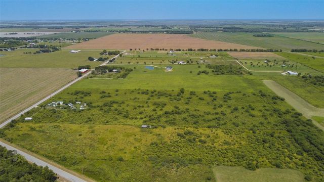 15415 Barak Road, Guy, TX 77444