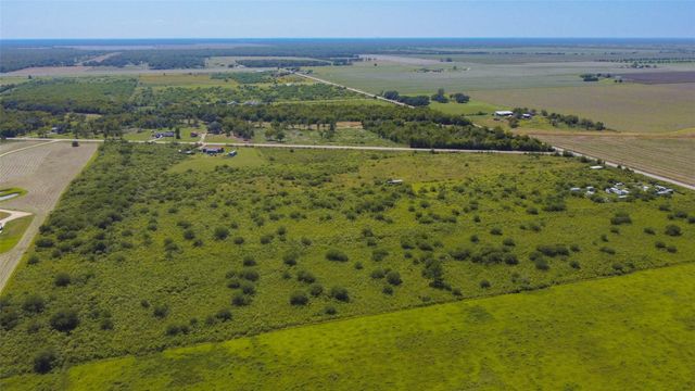 15415 Barak Road, Guy, TX 77444