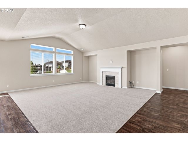 4255 Sw BRIXTON Ave, Gresham, OR 97080