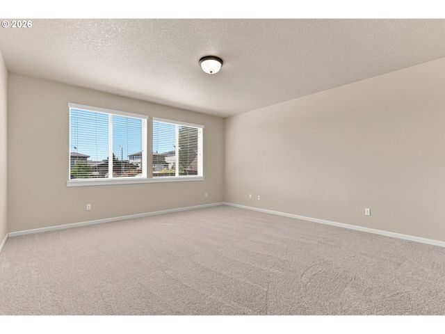 4255 Sw BRIXTON Ave, Gresham, OR 97080
