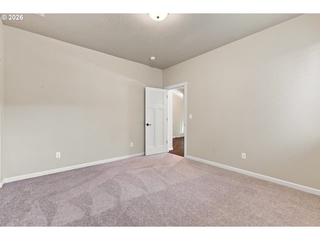 4255 Sw BRIXTON Ave, Gresham, OR 97080