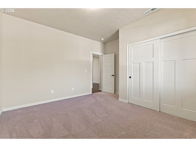 4255 Sw BRIXTON Ave, Gresham, OR 97080