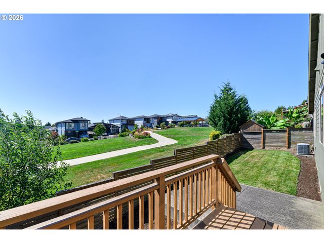 4255 Sw BRIXTON Ave, Gresham, OR 97080