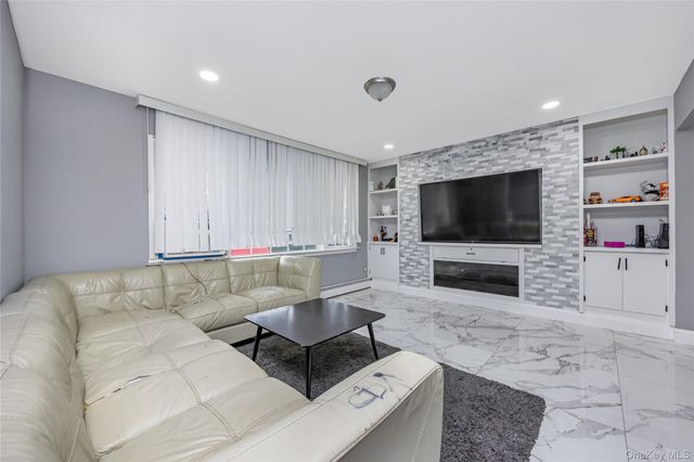 150 Holly Avenue, Hempstead, NY 11550